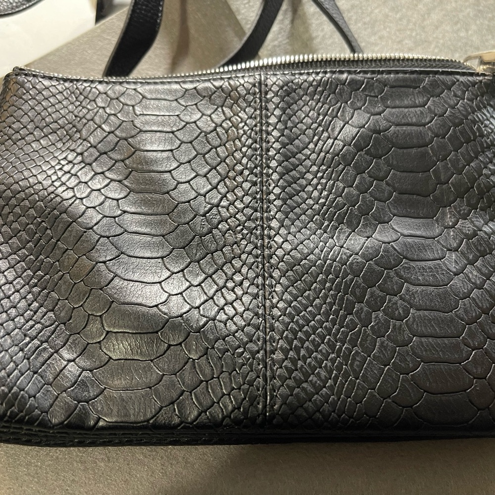 Thirty-One Black Snake Print Women's Bag